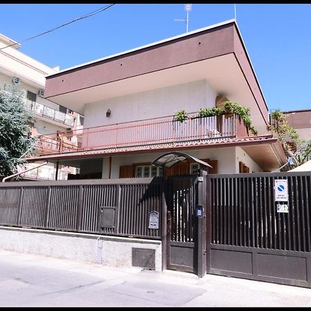 Il Villino Apartments Bari Dış mekan fotoğraf